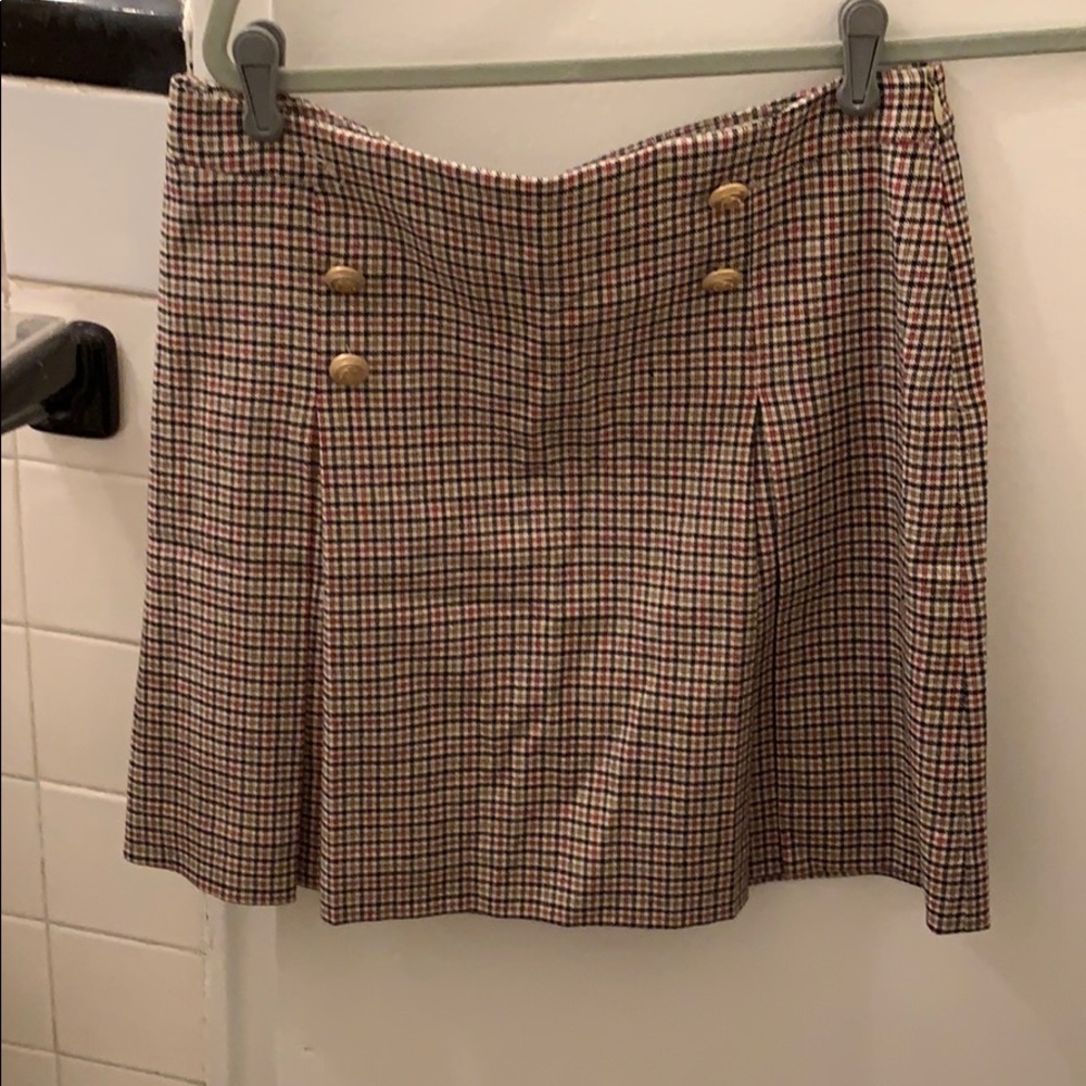 Pleated skirt